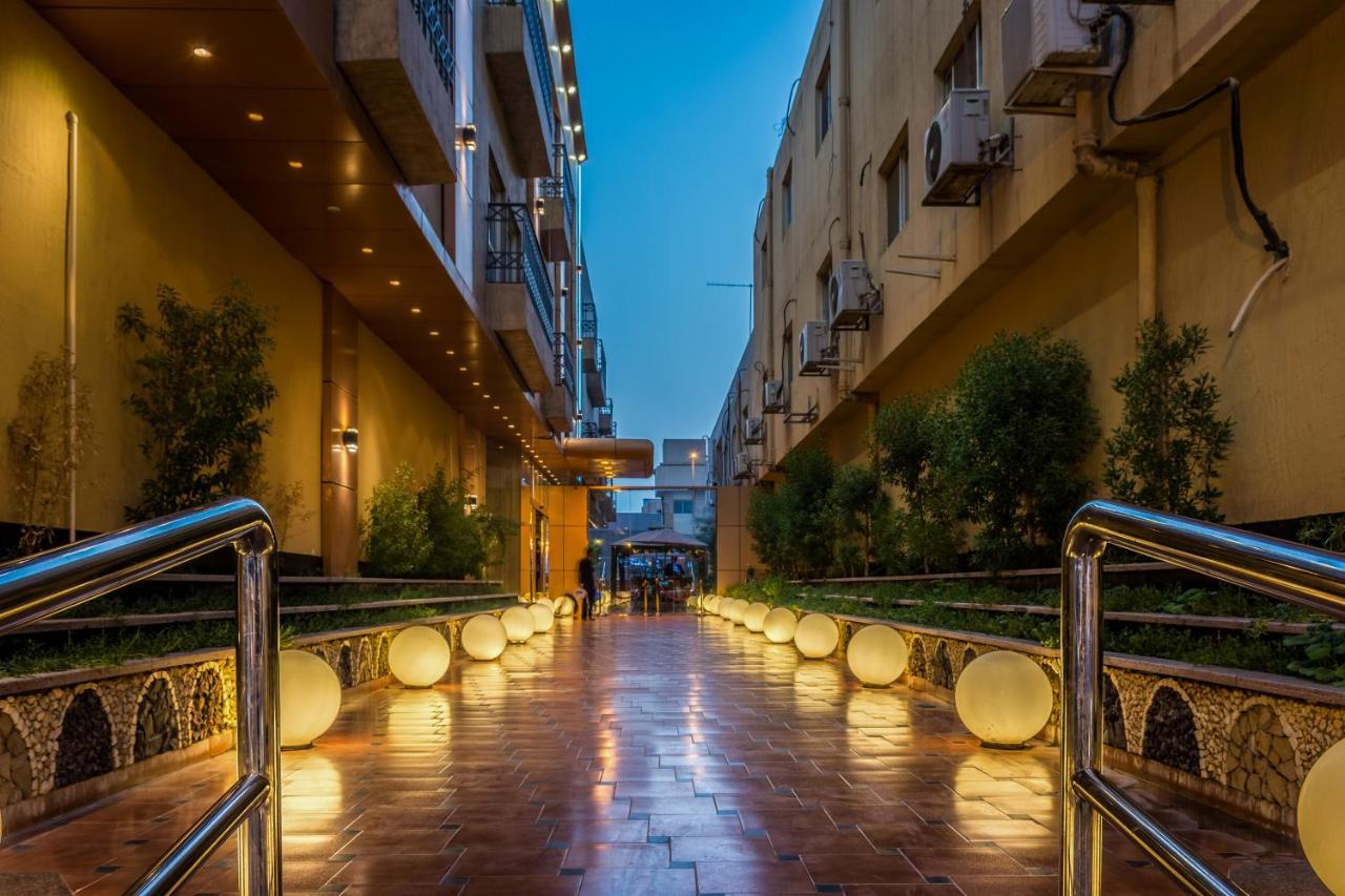 Al Muhaidb Al Takhasosi Suites Riad Exterior foto